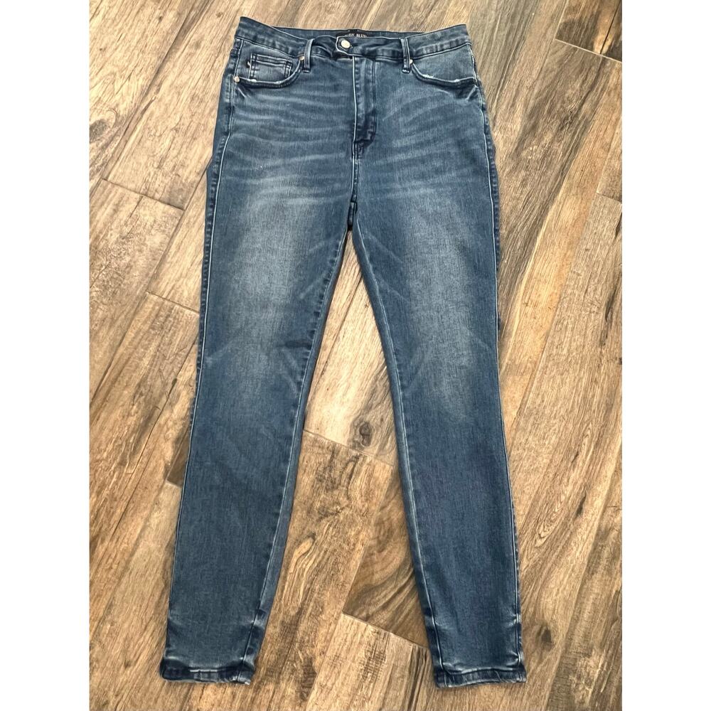 Judy Blue Skinny Fit Jeans Women’s sz 13/31 medium wash distressed stretch comfy